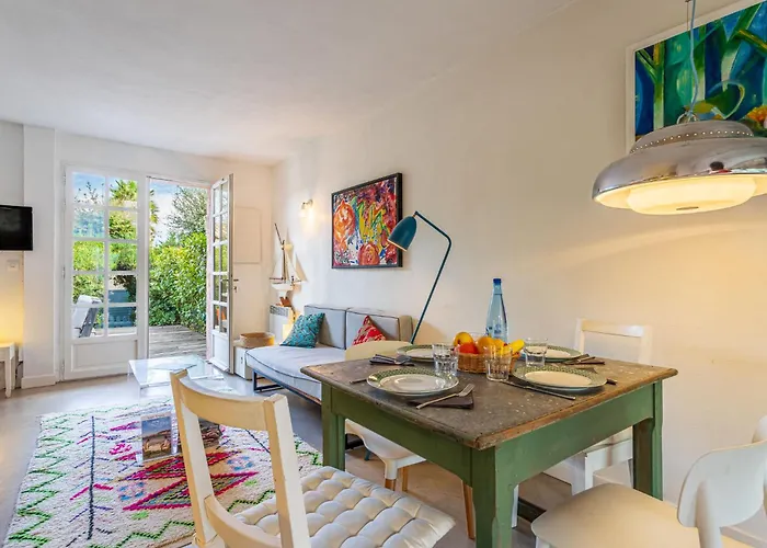 Prázdninový dům Les Parcs De Gassin-3 By Interhome *